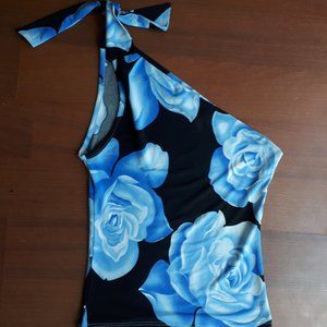 5 for 25 - Rose One Shoulder Crop Top